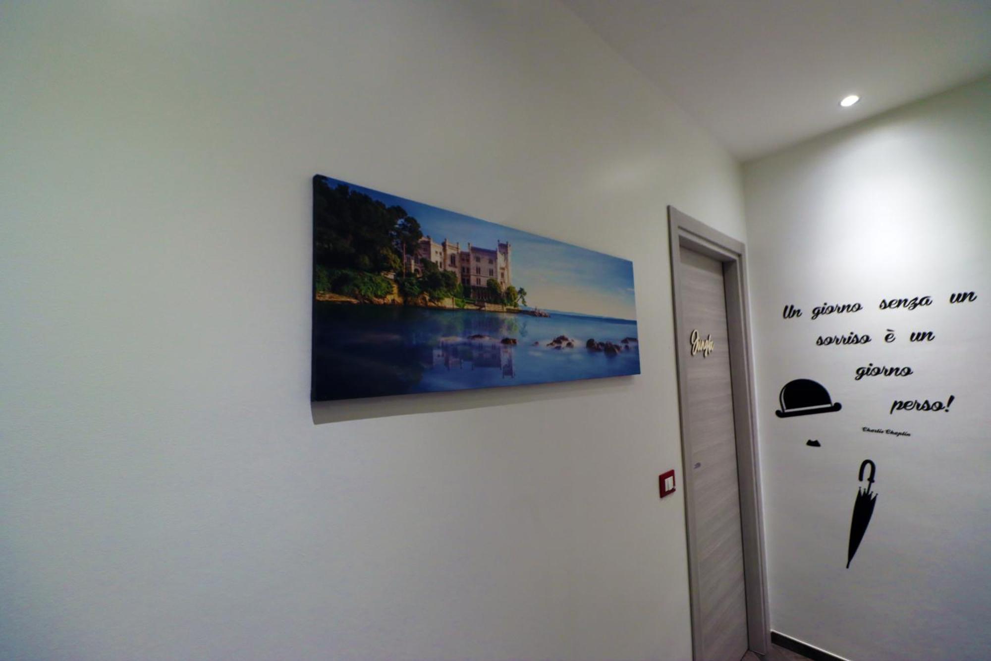 Thematic Rooms - Athema Atmosphere Trieste Exterior photo